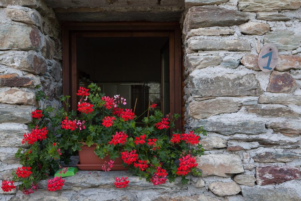 Вилла Agriturismo Al Castagneto Mazzo di Valtellina Экстерьер фото